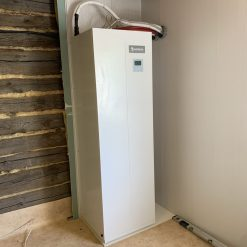 Šilumos siurblys oras-vanduo NØRDIS Optimus Pro HOP12WODU3-HOP160/240IDU3 su integr. 240 ltr talpa (12,10-12,00 kw) 3Ø -25